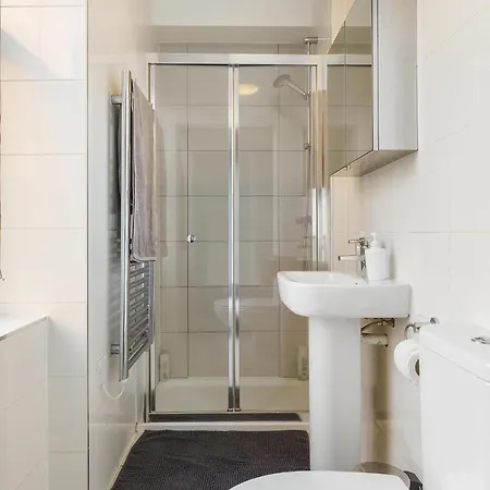 221 Clapham Road Apartments London Exterior photo